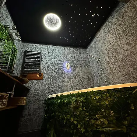 Tropicana Jacuzzi Apartamento *